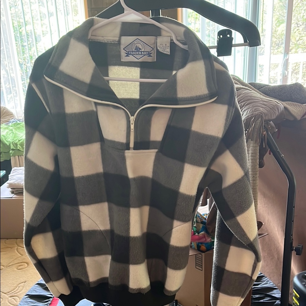 Trader Bay Black and White Checkered Pullover